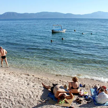Gradac 15282e Apartamento