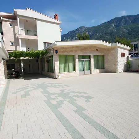 Gradac 15282e Apartamento